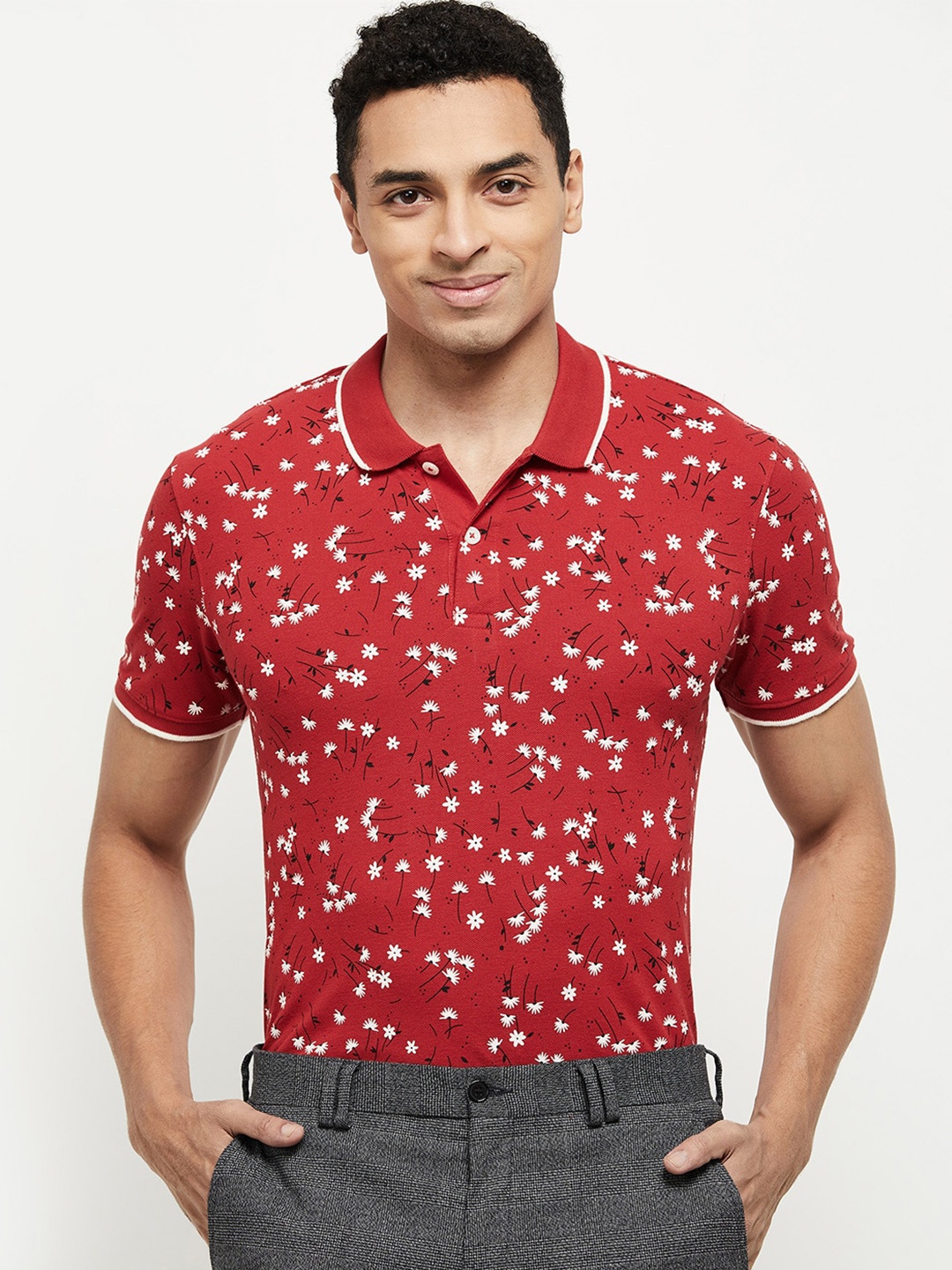 

max Men Red & White Printed Polo Collar T-shirt