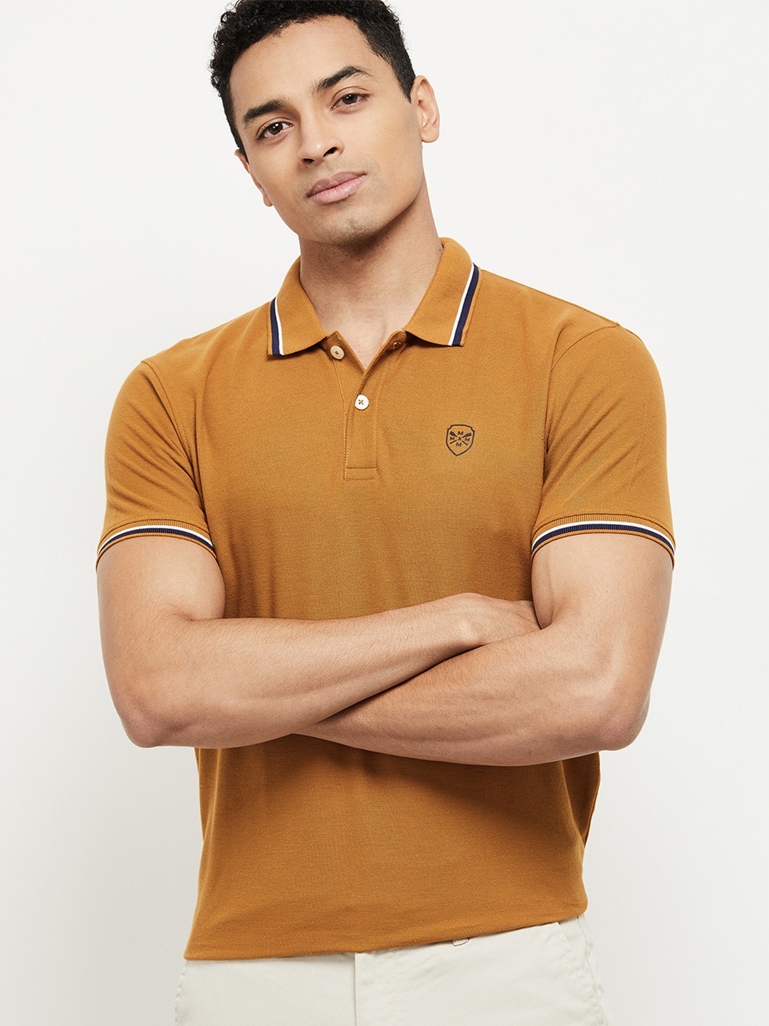 

max Men Mustard Yellow Polo Collar T-shirt
