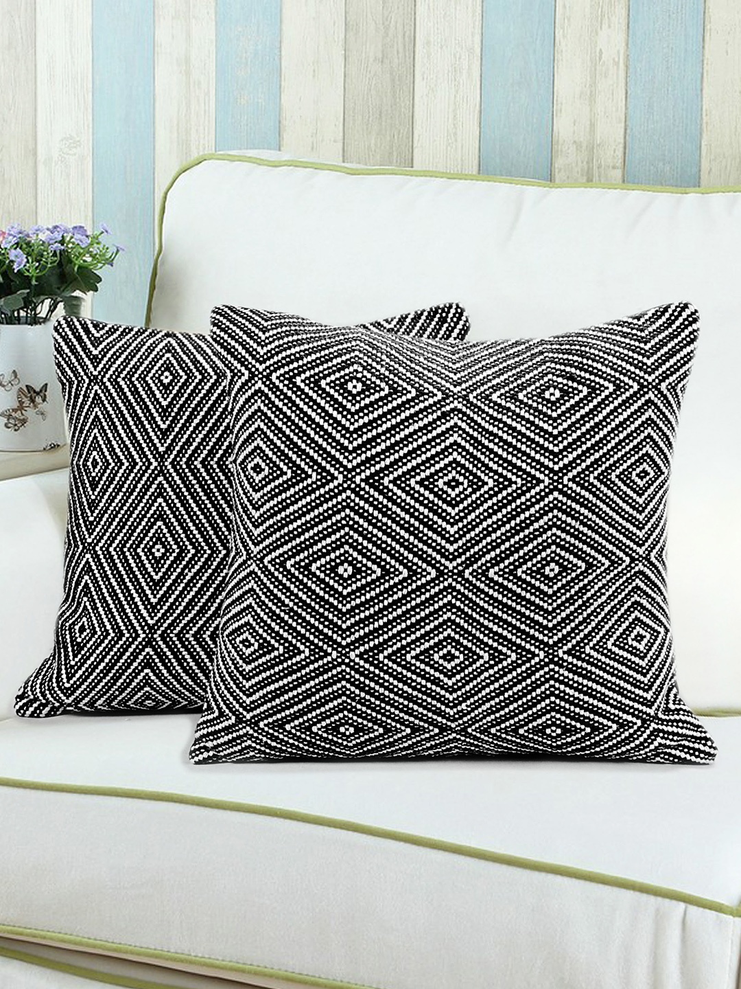 

Saral Home Black Set of 2 Patterned 16" x 16" Square Cushion Covers