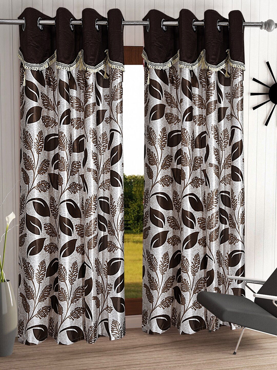 

Cortina Brown & White Set of 2 Fancy Valance Leaf Printed Long Door Curtains