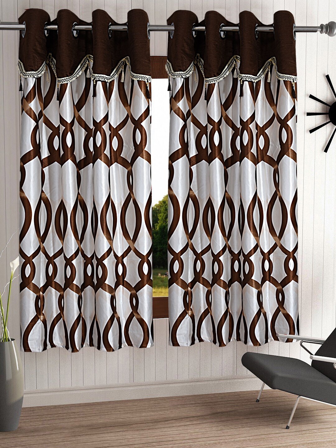 

Cortina Brown & White Set of 2 Fancy Valance Abstract Printed Window Curtains