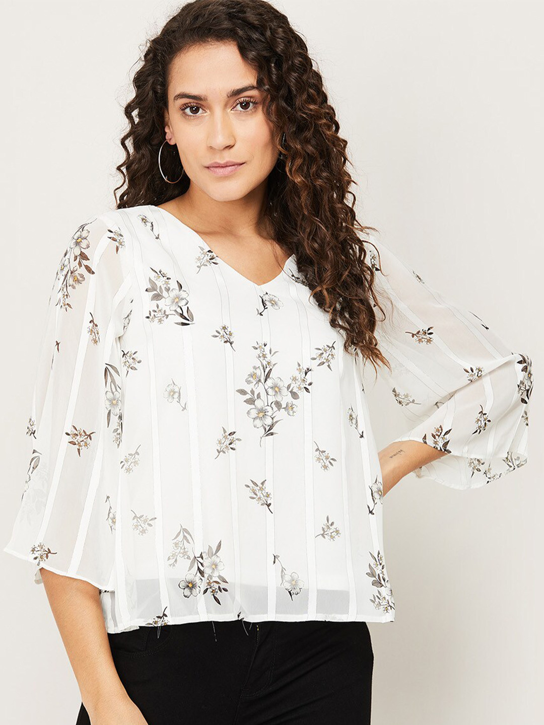 

CODE by Lifestyle White Floral Print Georgette Boxy Top