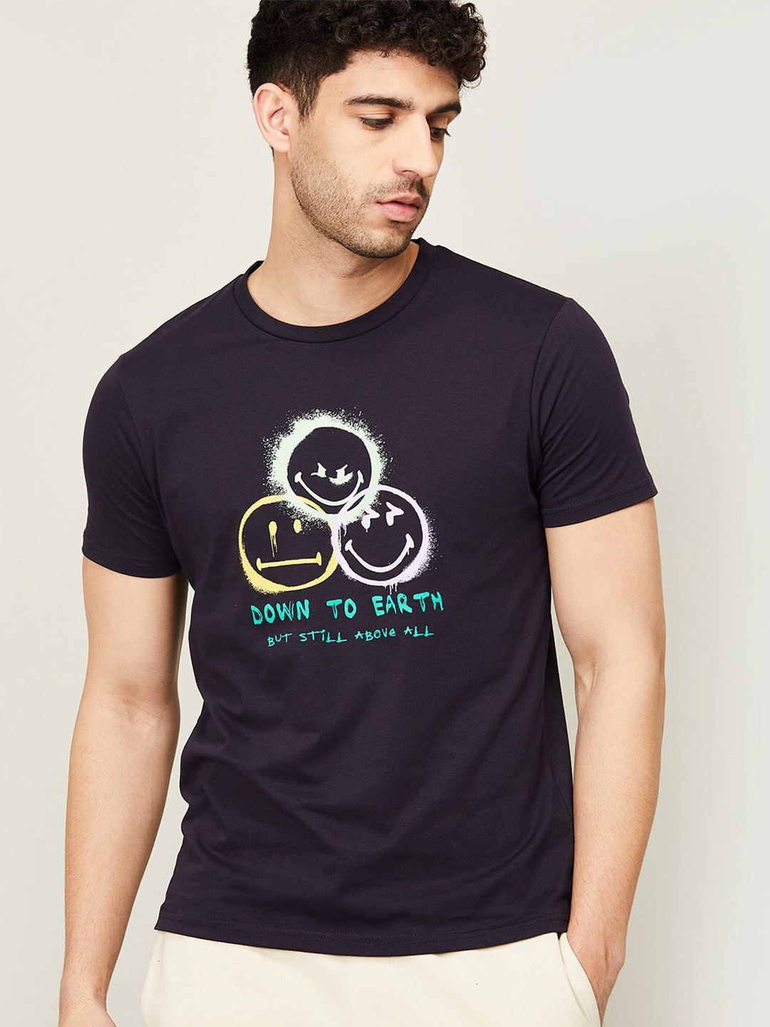 

SmileyWorld Men Navy Blue Typography Printed T-shirt