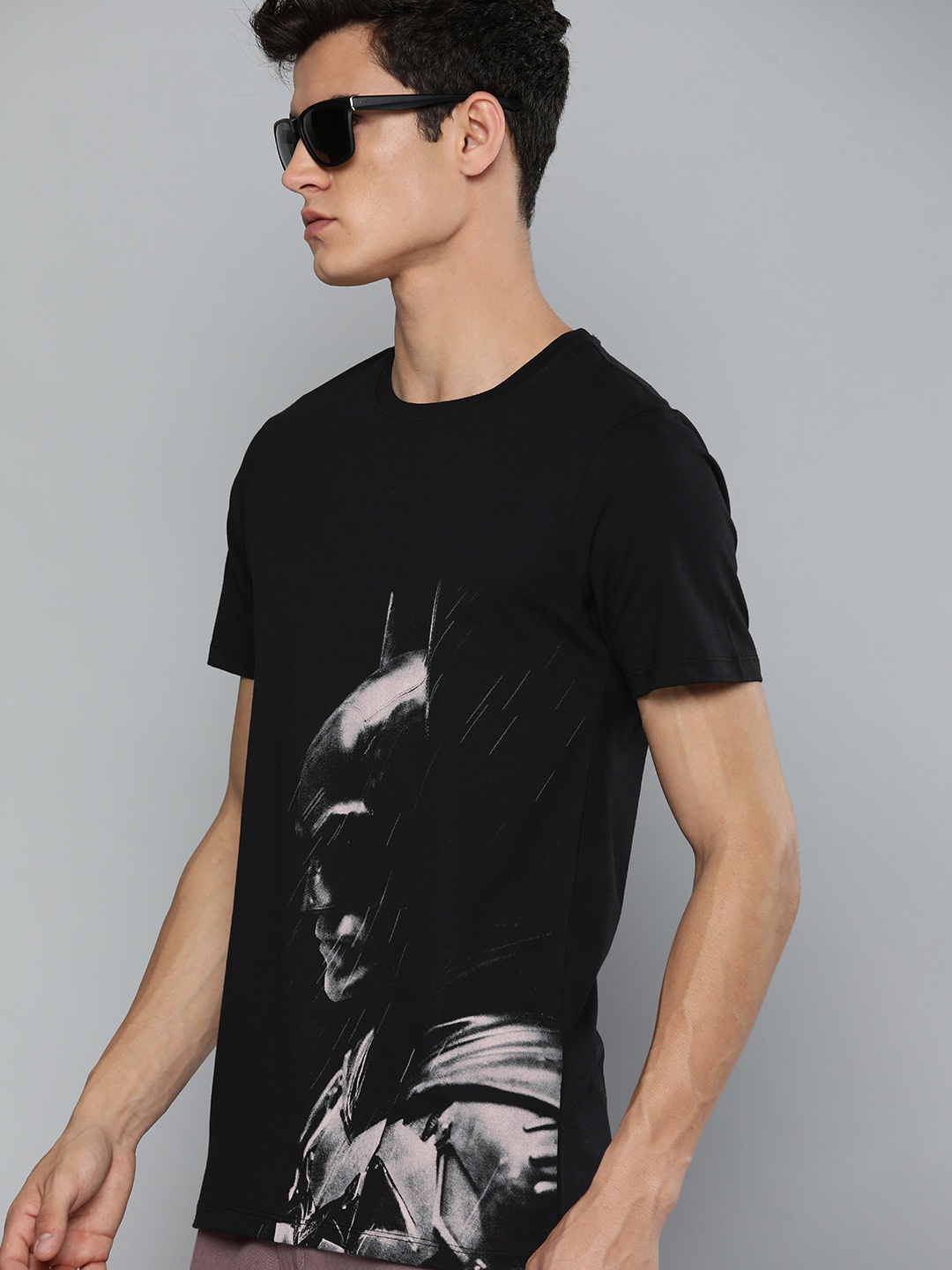

Kook N Keech Batman Unisex Black & Grey Batman Printed T-shirt