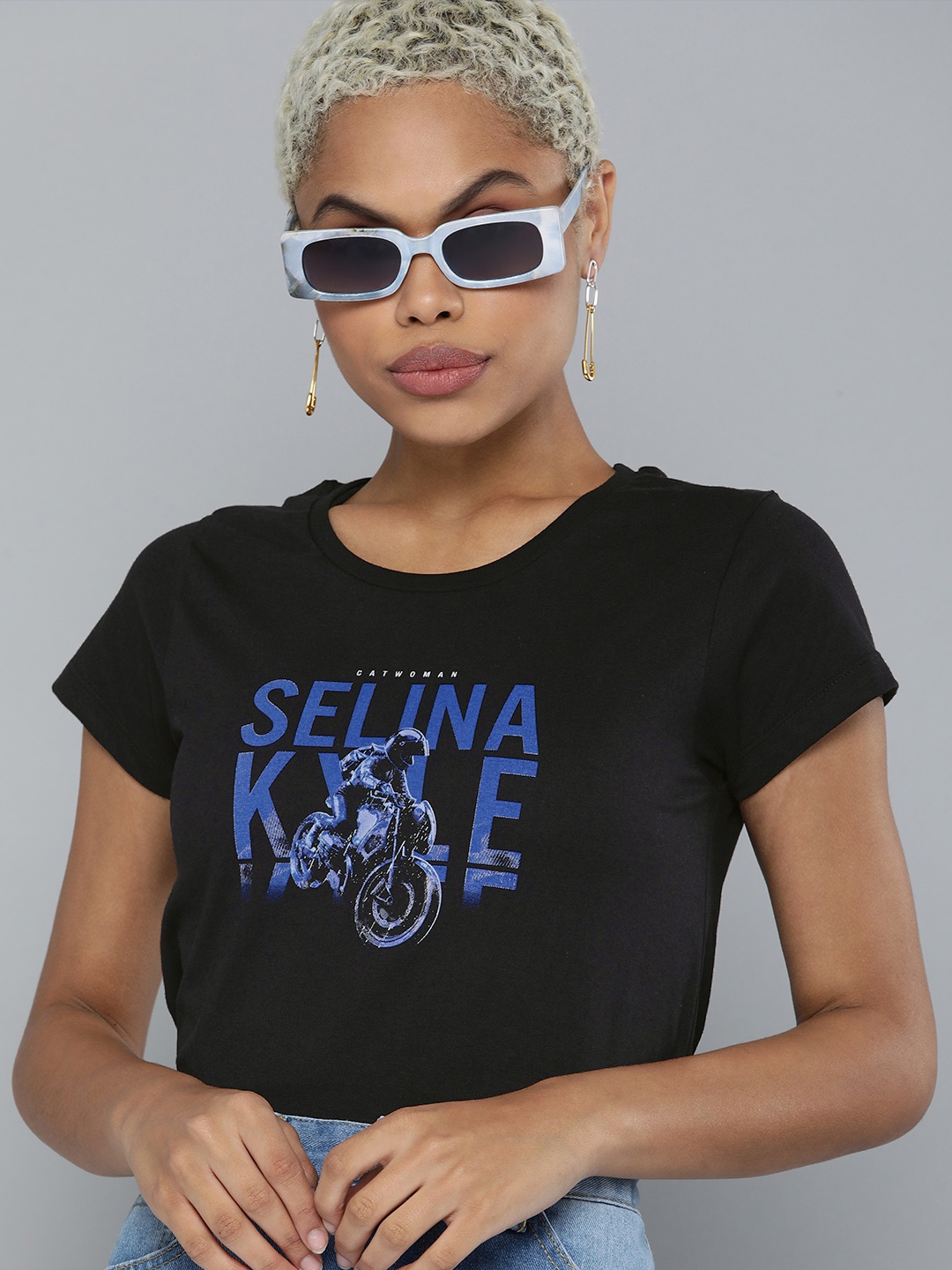 

Kook N Keech Batman Women Black & Blue Typography Printed T-shirt