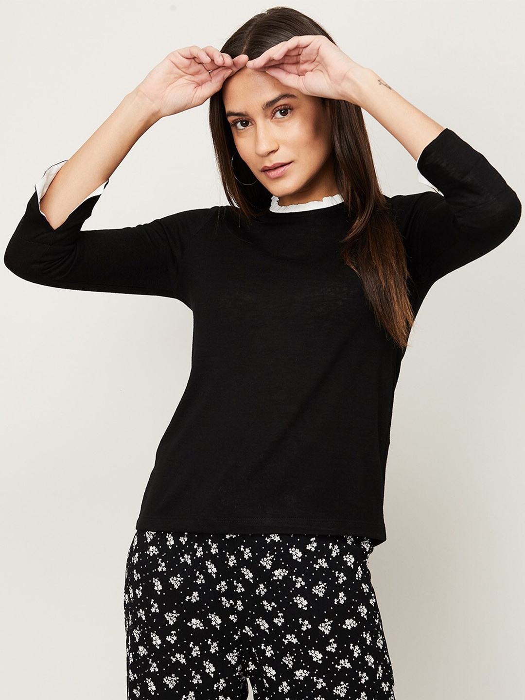 

Fame Forever by Lifestyle Black Solid Linen Top