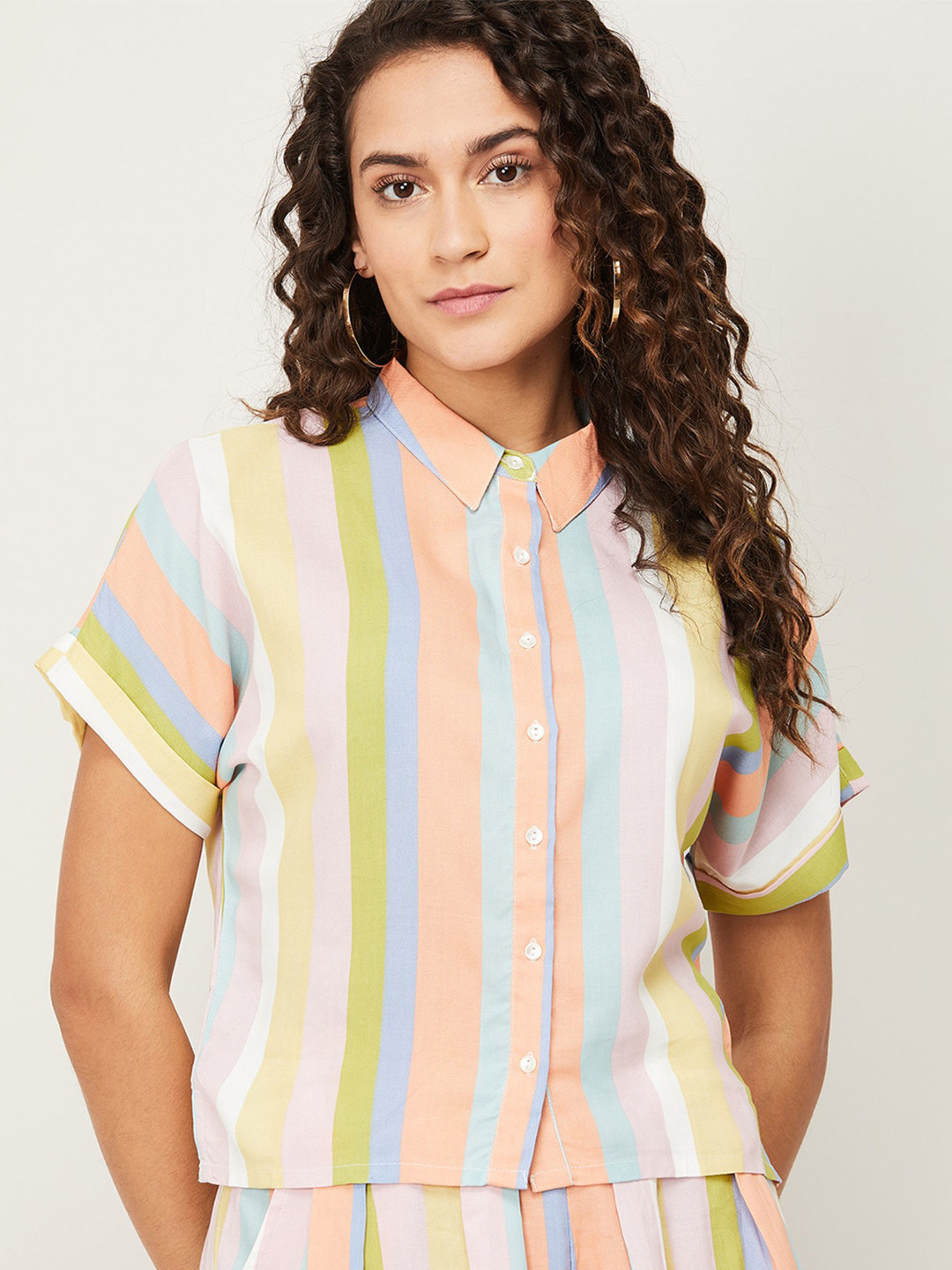 

Ginger by Lifestyle White & Green Striped Shirt Style Top
