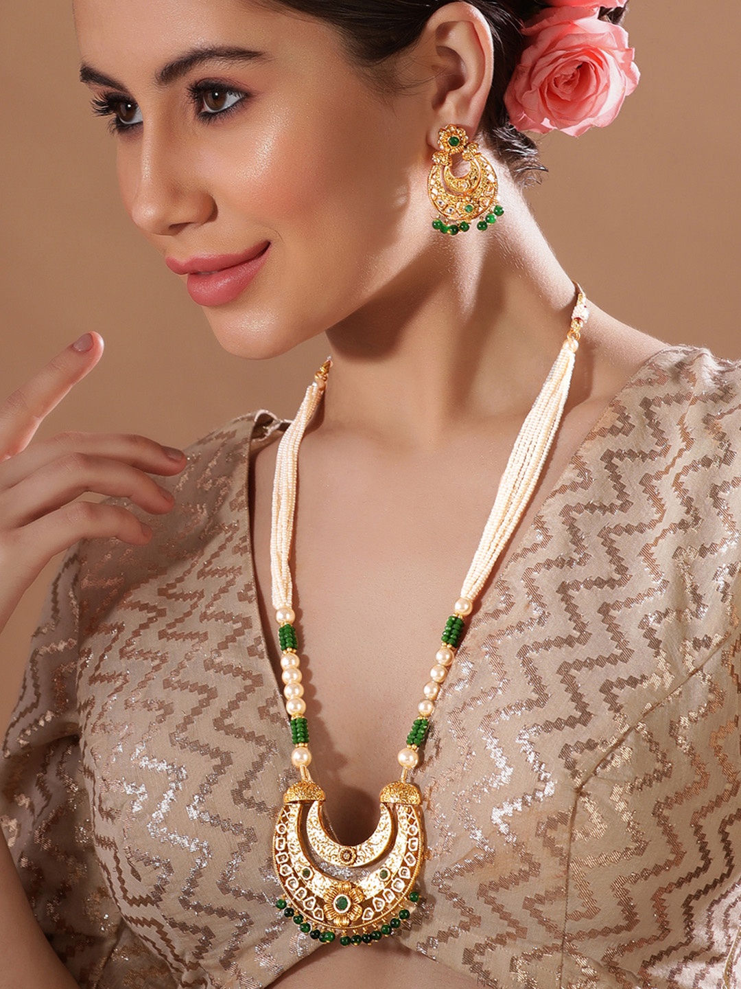 

Anouk Gold-Plated Beige & Green Stone-Studded & Pearl Beaded Jewellery Set