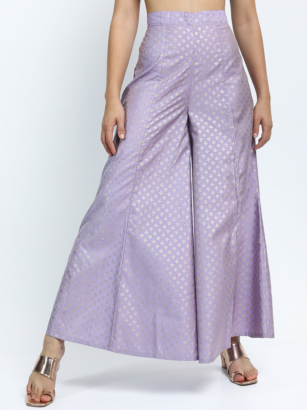 

Vishudh Women Mauve & Silver-Toned Ethnic Motifs Printed Flared Palazzos