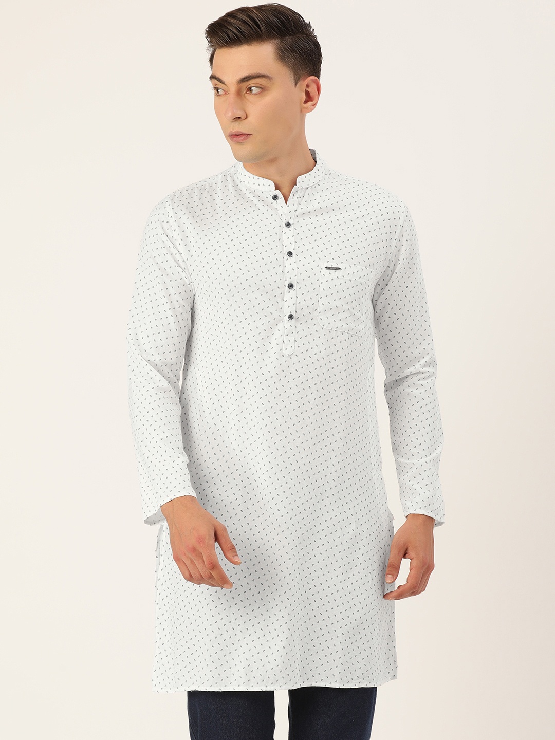 

Peter England Men White & Blue Floral Printed Kurta