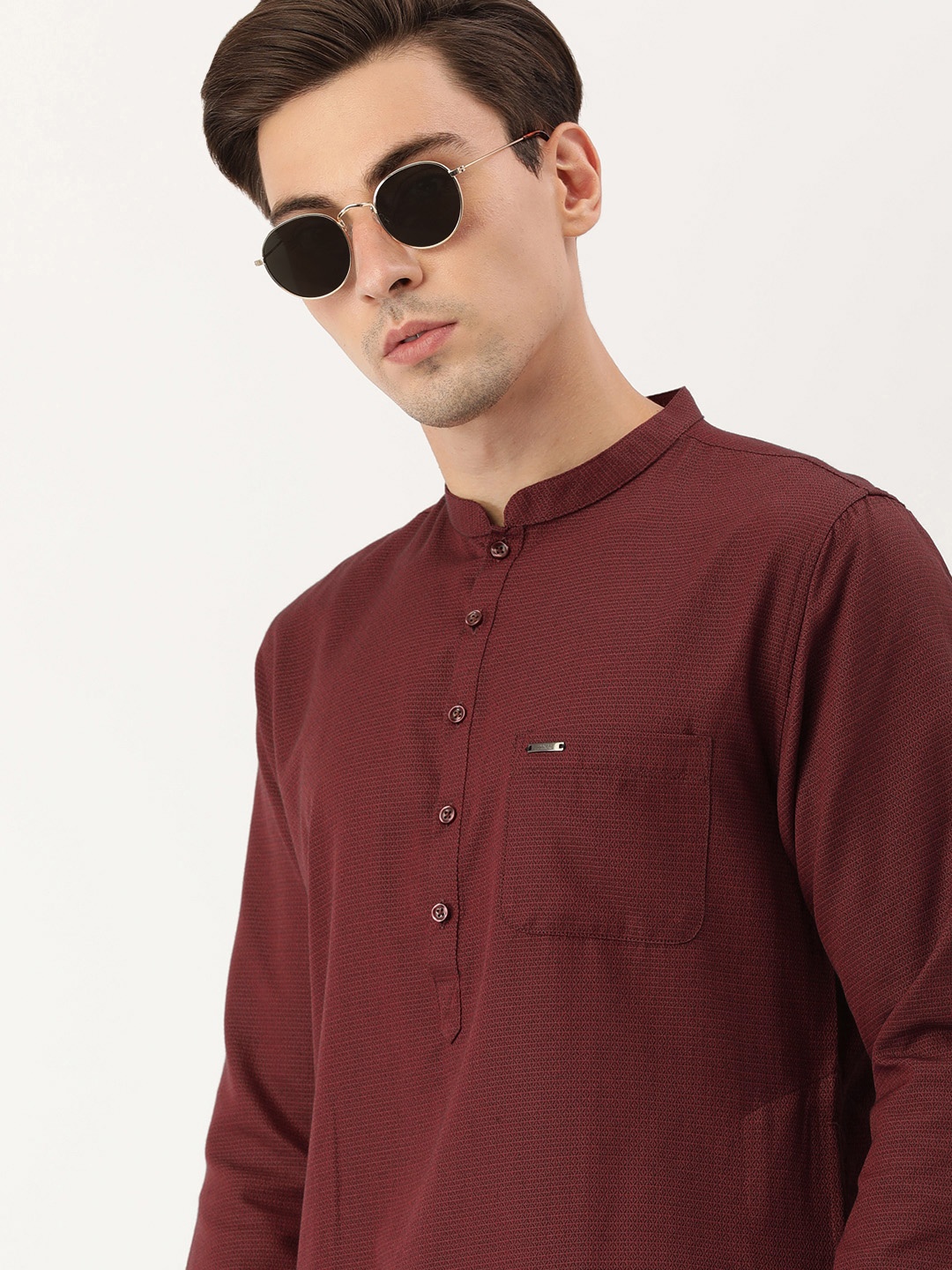 

Peter England Men Maroon Geometric Self Design Kurta