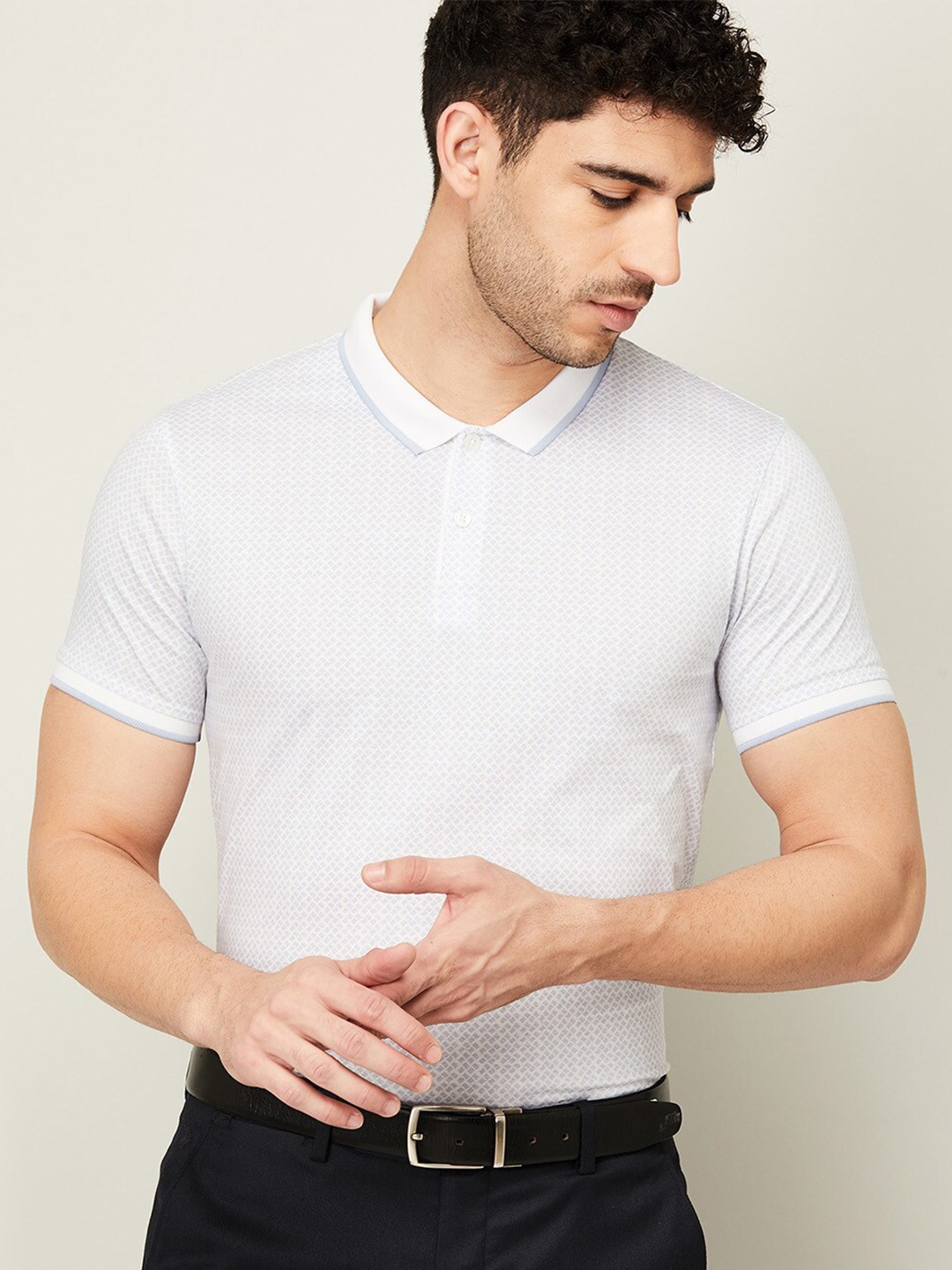 

CODE by Lifestyle Men White Printed Polo Collar Cotton T-shirt