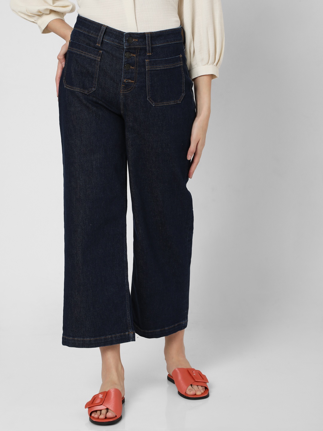 

Vero Moda Women Blue Wide Leg High-Rise Light Fade Cropped Stretchable Jeans