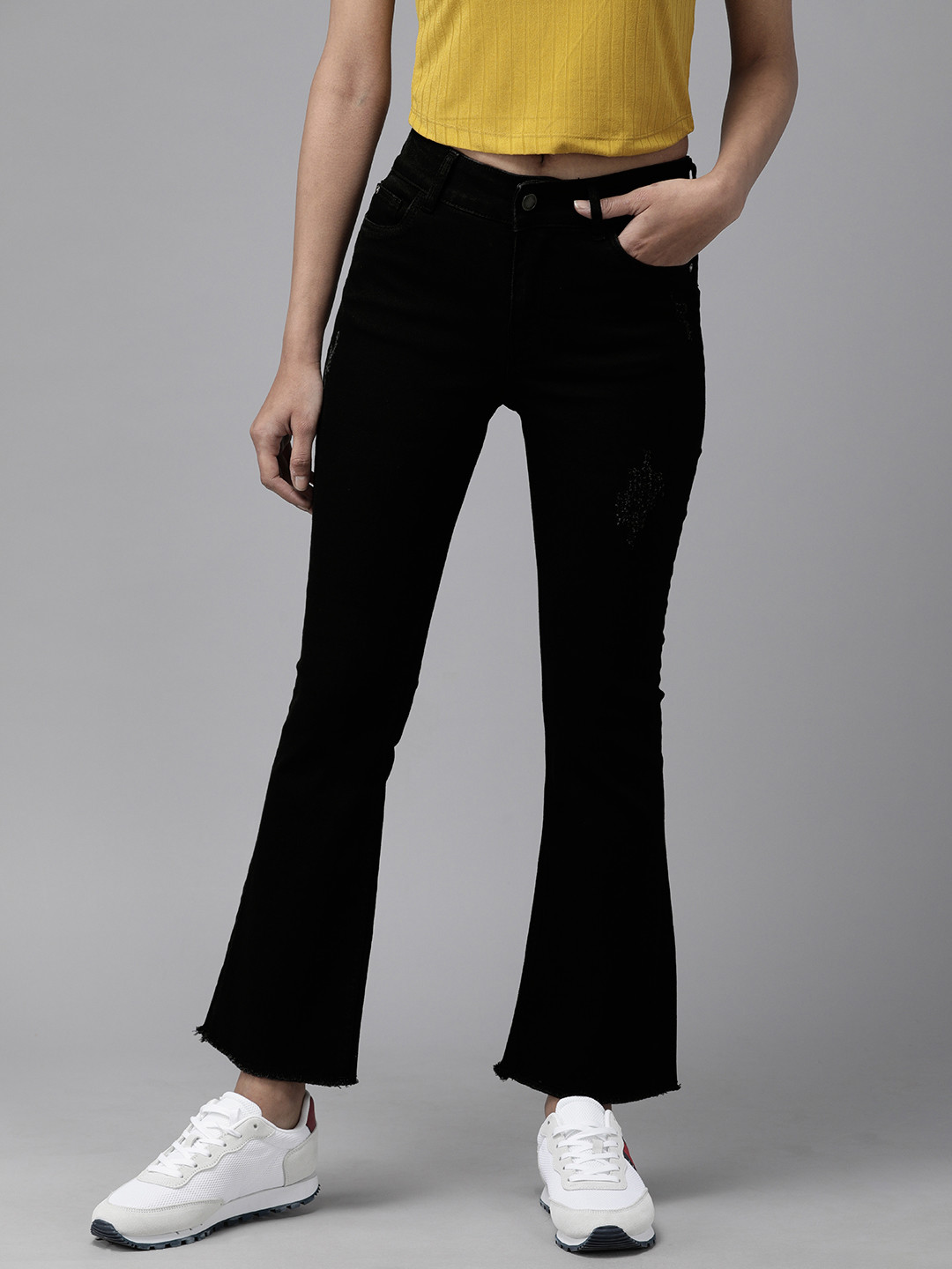 

Vero Moda Women Black Flared No fade Clean Look Stretchable Jeans