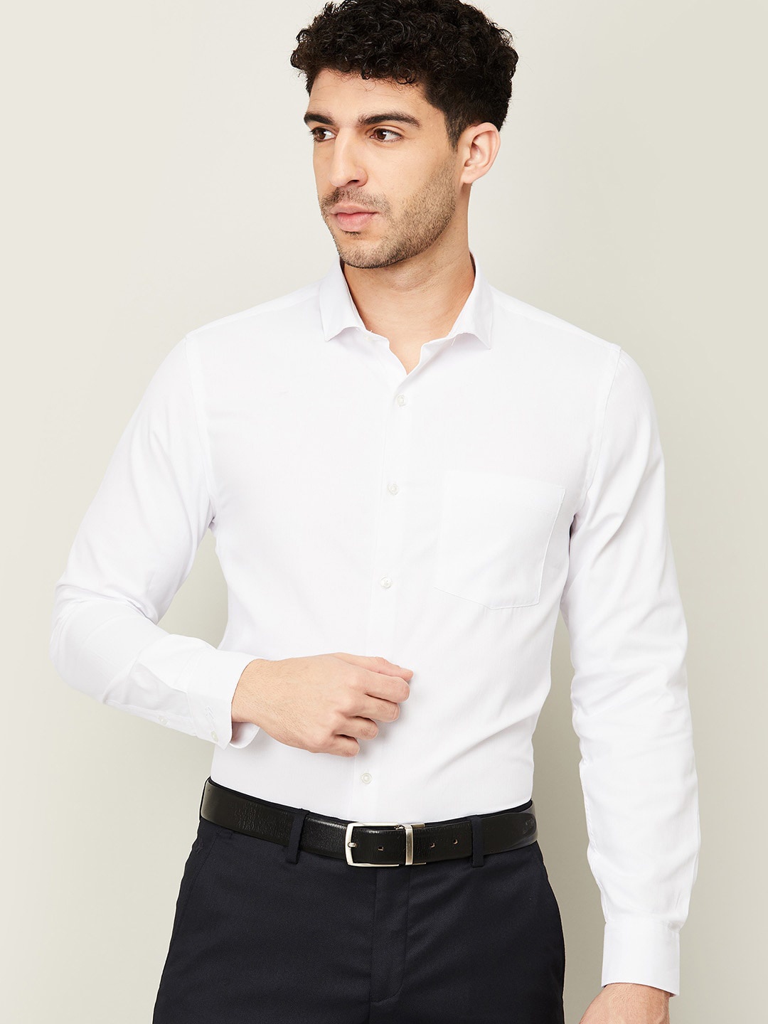 

CODE by Lifestyle Men White Slim Fit Cotton Formal Shirt
