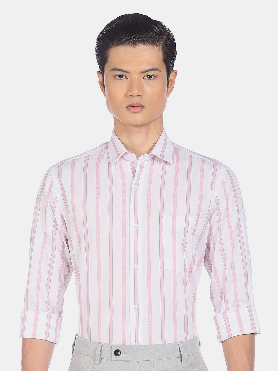 

Arrow Men Pink Slim Fit Striped Casual Shirt