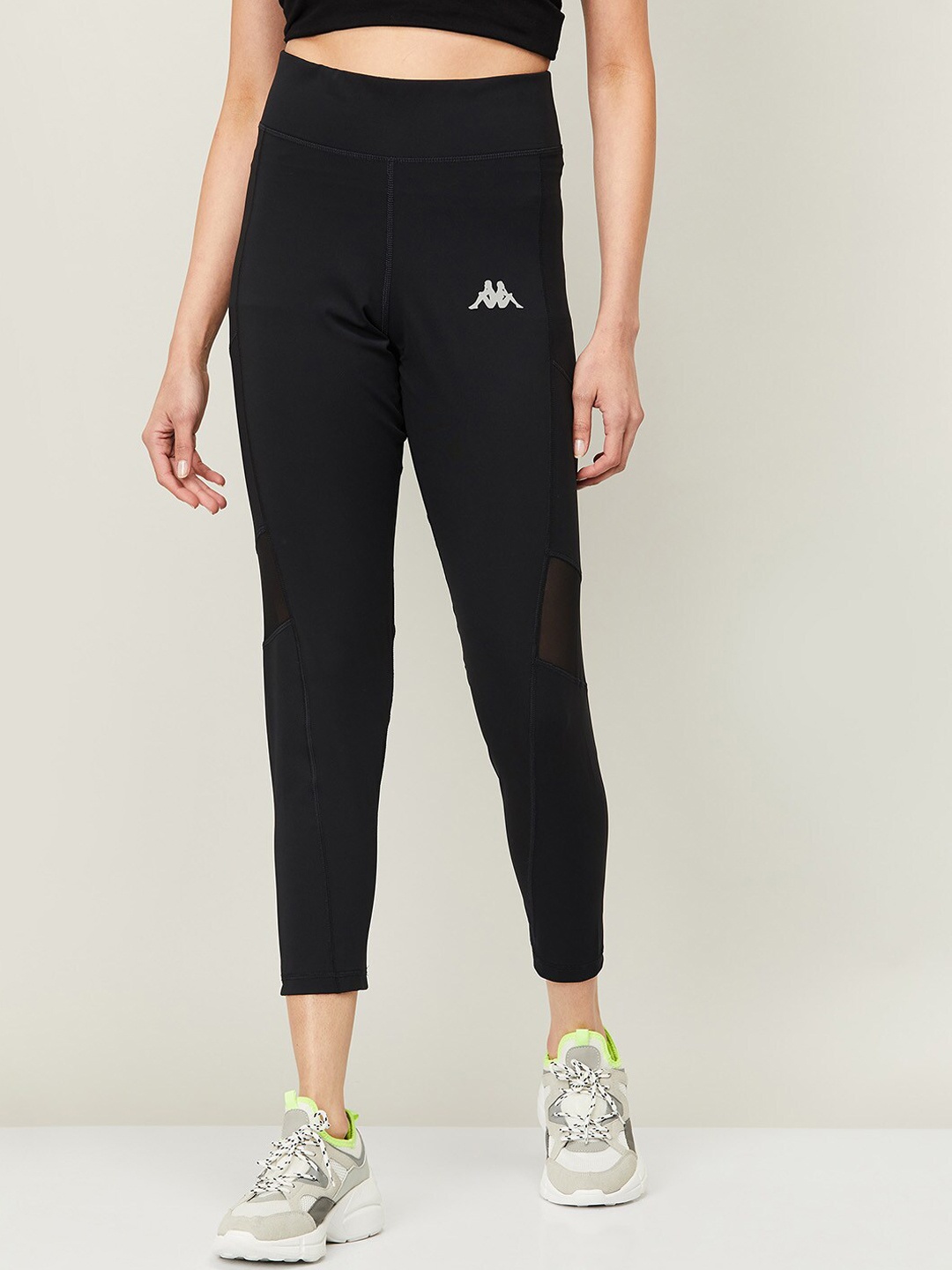 

Kappa Women Black Solid Cropped Tights