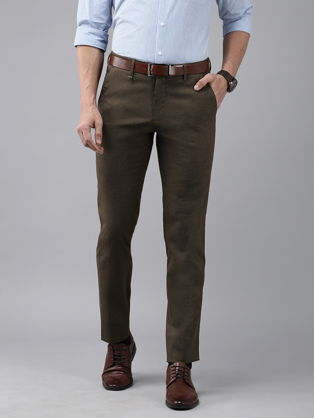 

Van Heusen Men Black Checked Slim Fit Formal Trousers