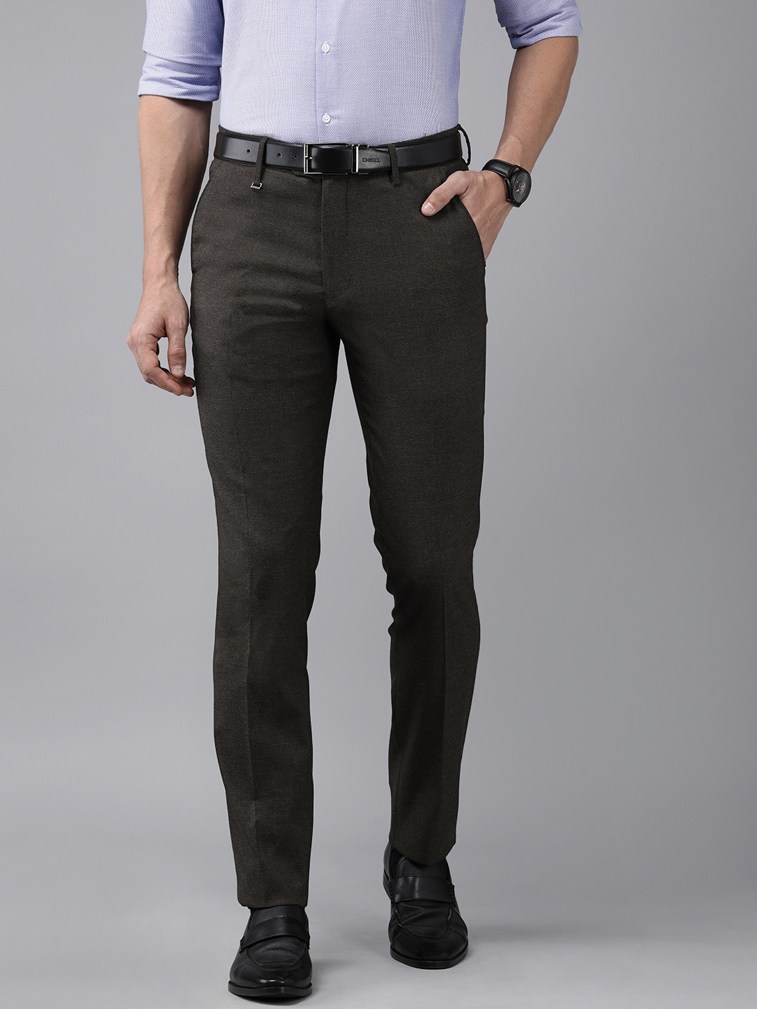 

Van Heusen Men Charcoal Black Solid Slim Fit Formal Trousers