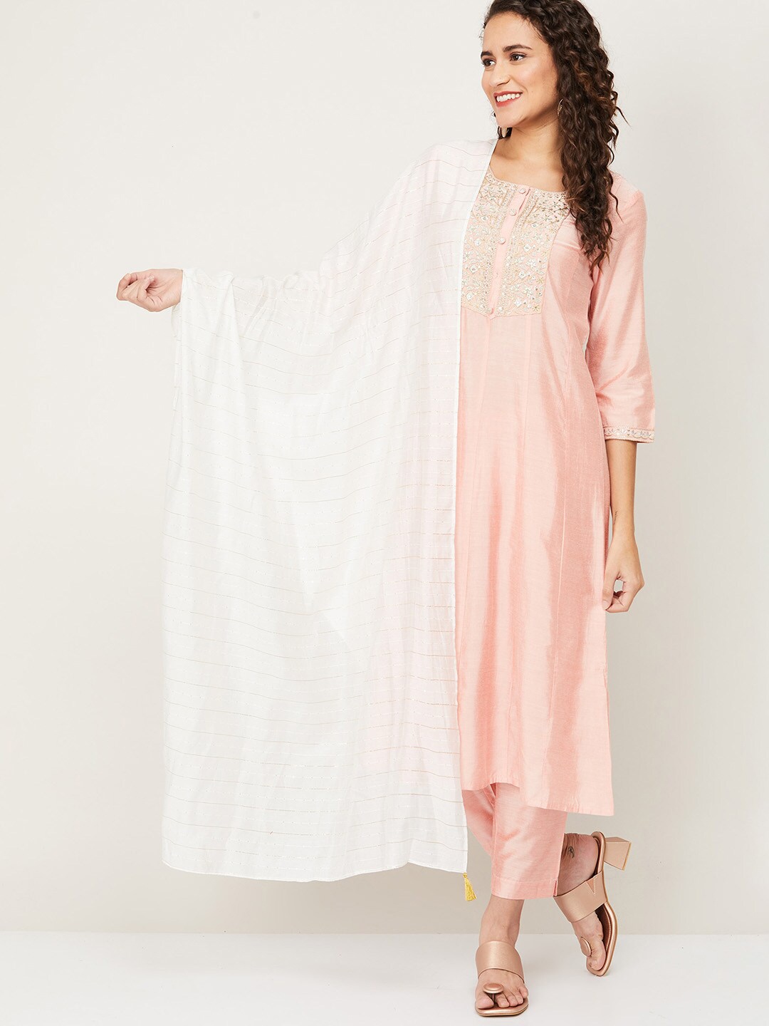

Melange by Lifestyle Women Off White Striped Dupatta