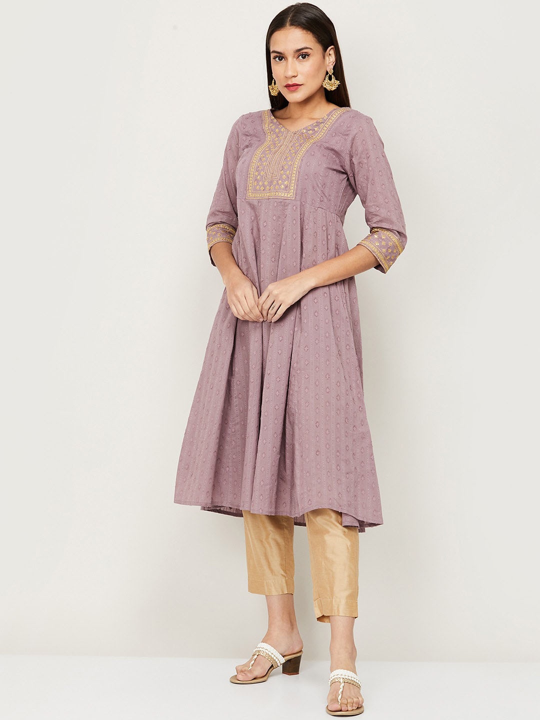 

Melange by Lifestyle Women Purple Self Design Thread Work Anarkali Kurta