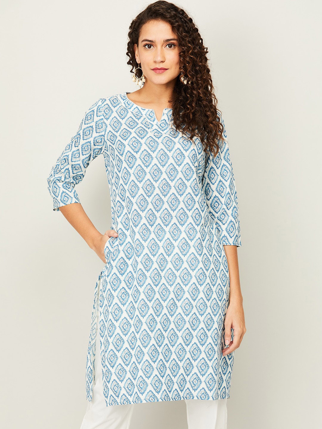 Melange by Lifestyle Women Off White & Blue Geometric Printed Cotton Kurta