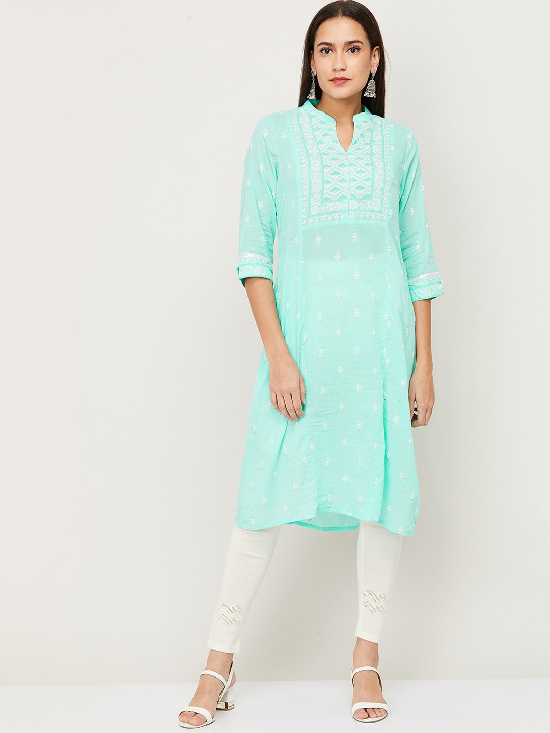 

Melange by Lifestyle Women Turquoise Blue & White Ethnic Motifs Embroidered Cotton Kurta