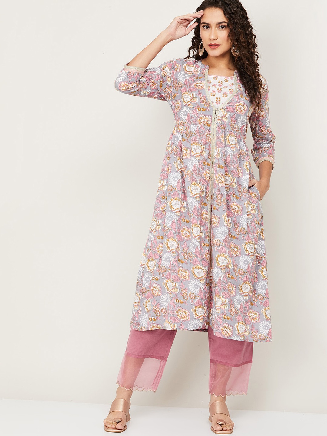 

Melange by Lifestyle Women Grey Floral Printed Empire Kurta