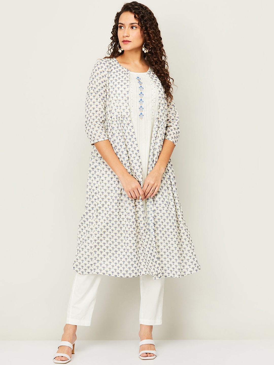 

Melange by Lifestyle Women Off White Ethnic Motifs Printed Pure Cotton Kurta