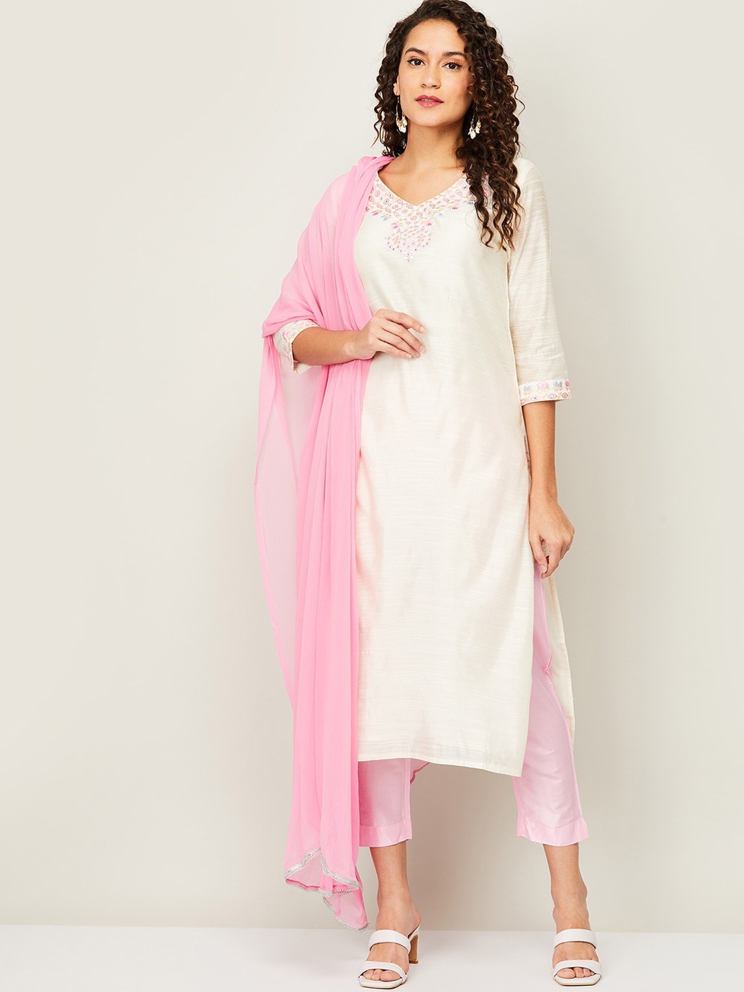 

Melange by Lifestyle Women Off White Embroidered Silk Kurta with Trousers & With Dupatta