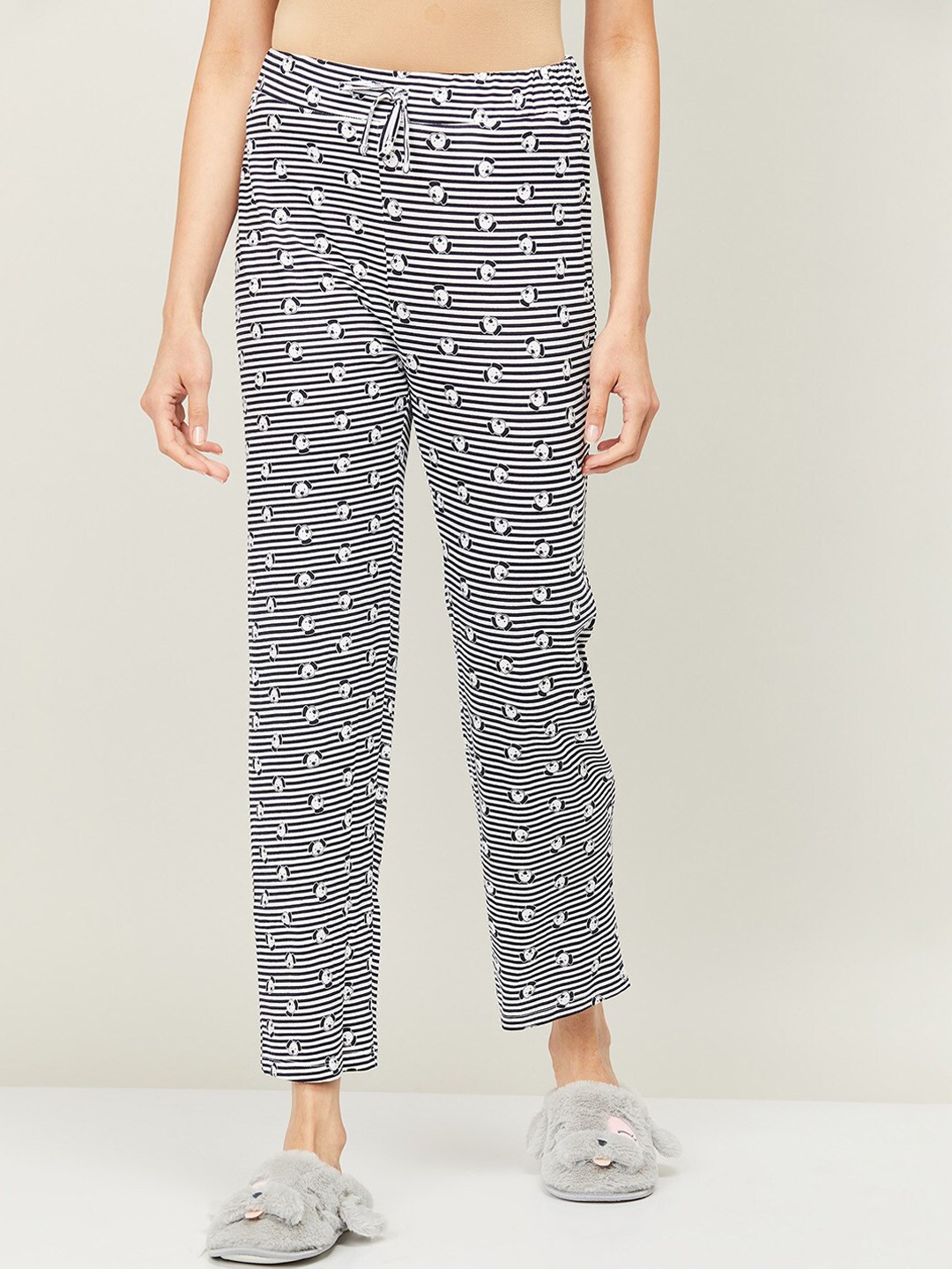 

Ginger by Lifestyle Woman Off-White Striped Cotton Lounge Pants