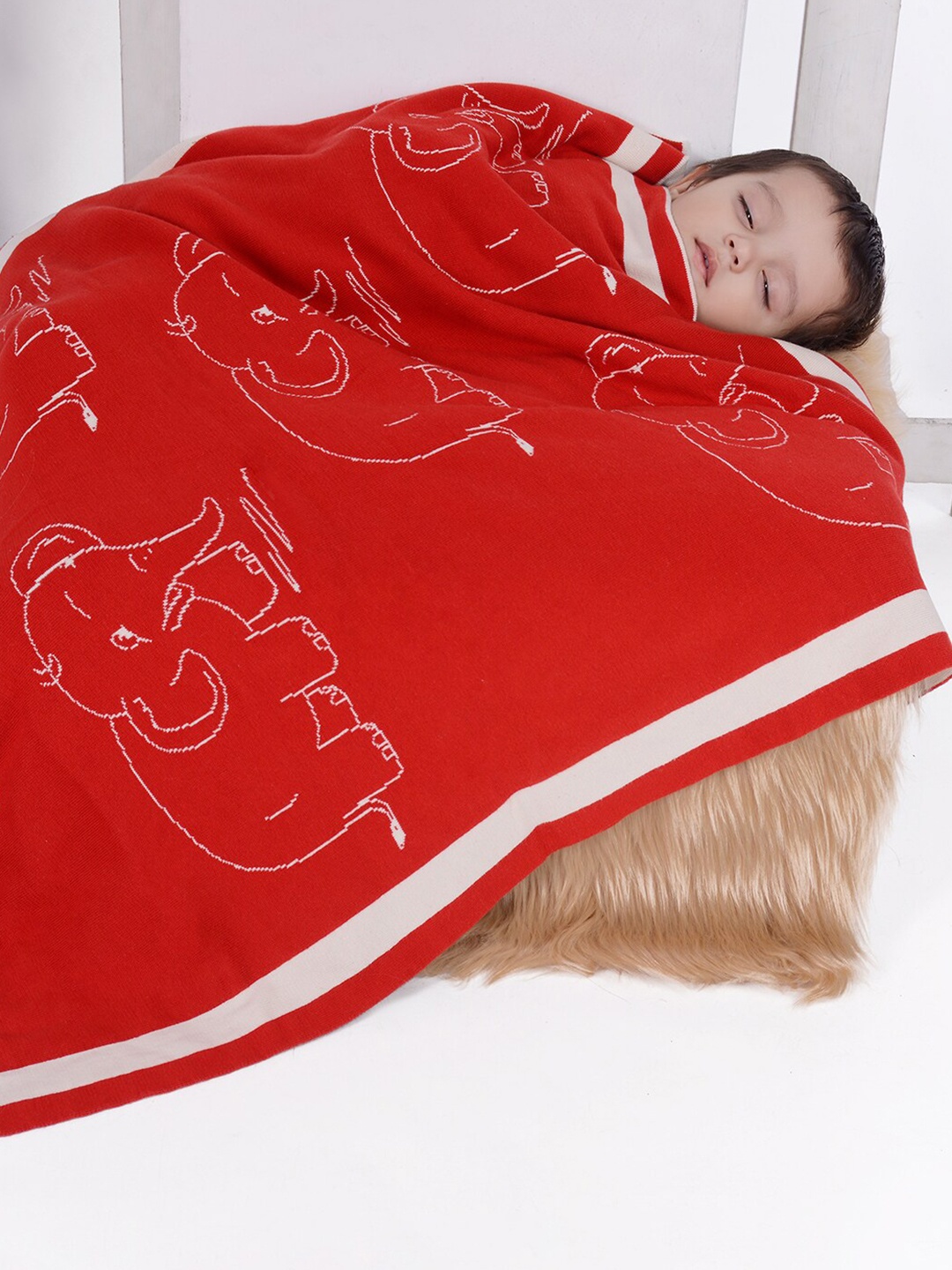 

JoE Hazel Red & White 550 GSM Single Bed Cartoon Characters AC Room Blanket