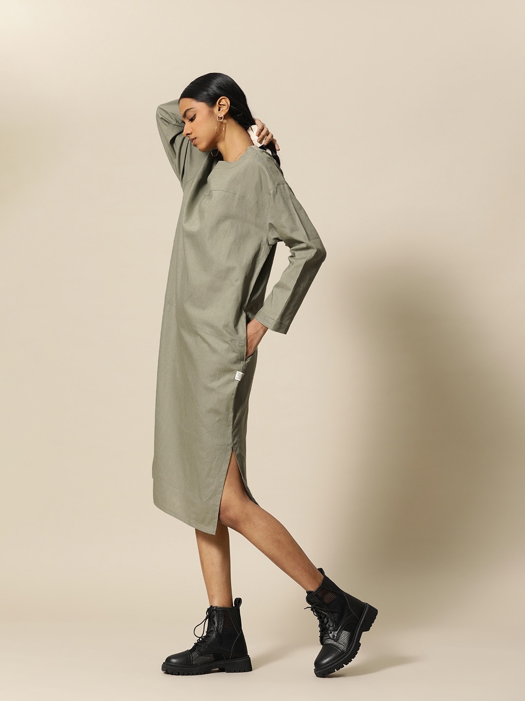 

BOWER Women Sage Green Solid A-line Panelled Cotton Linen Dress