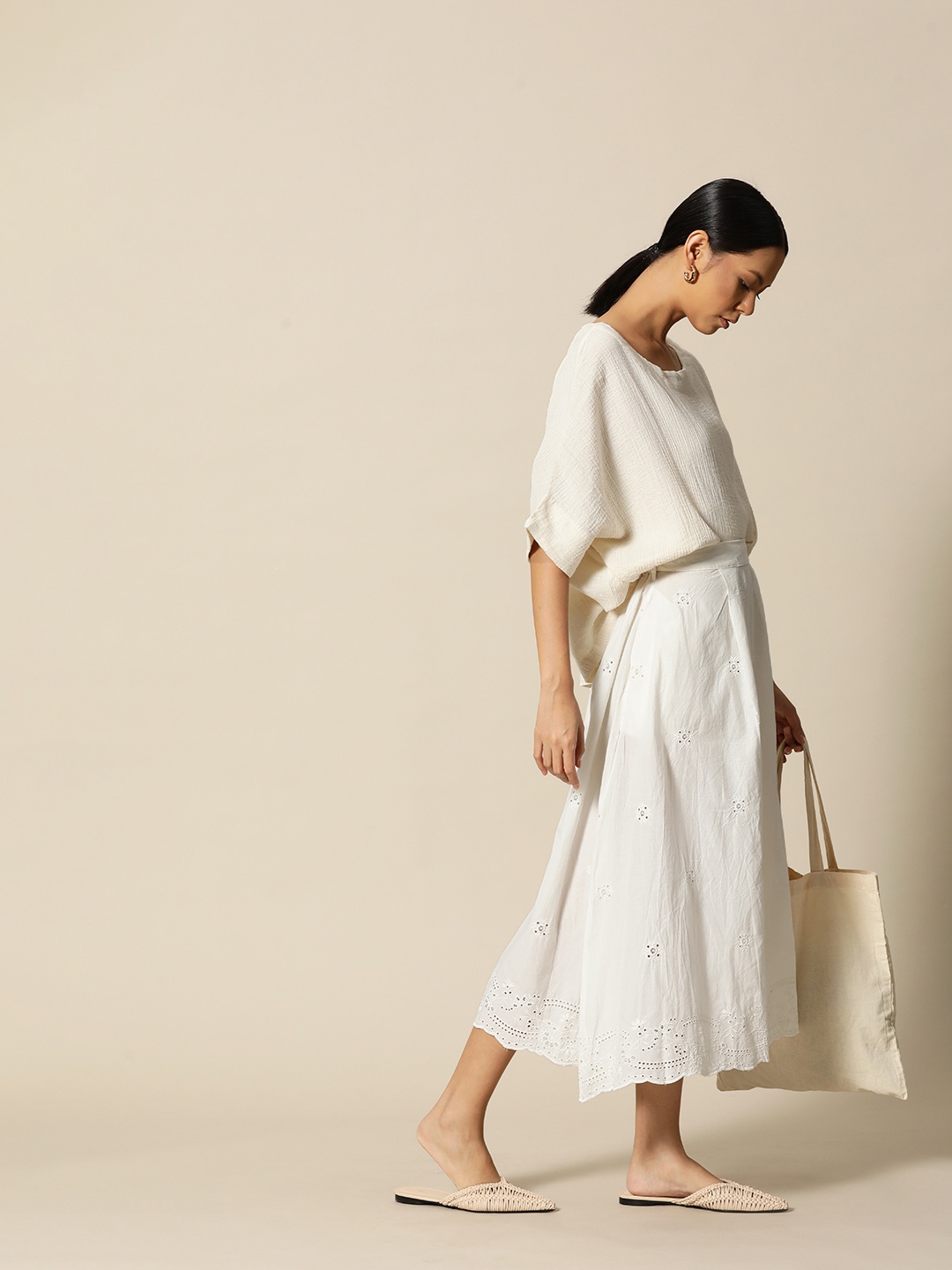 

BOWER Women Off White Pure Cotton Schiffli Design Flared A-Line Midi Skirt