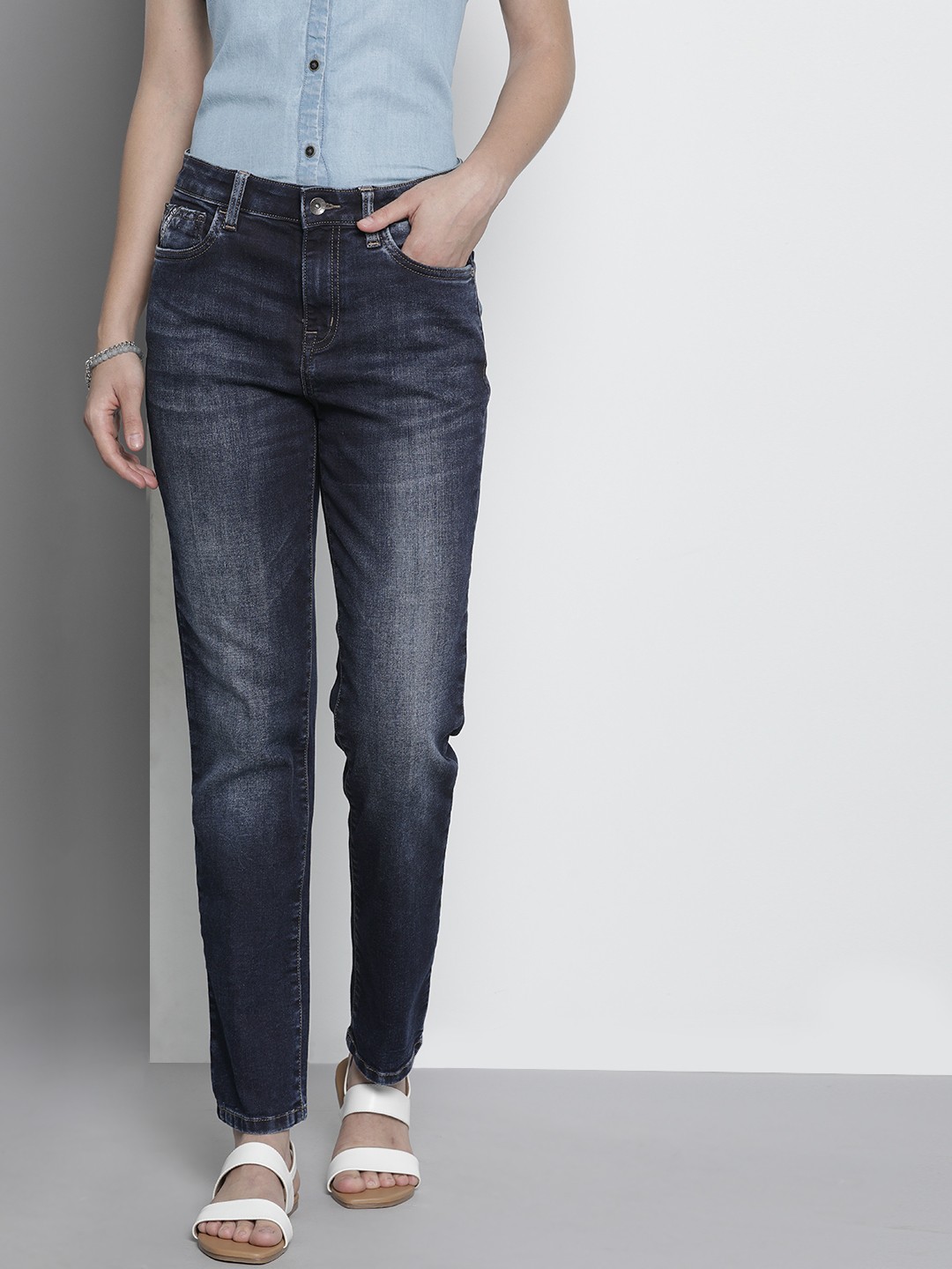 

Nautica Women Blue Skinny Fit Light Fade Stretchable Jeans