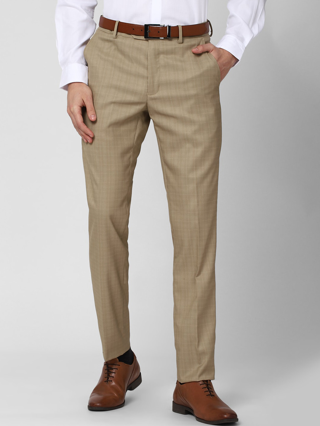 

Peter England Men Khaki Textured Slim Fit Formal Trousers