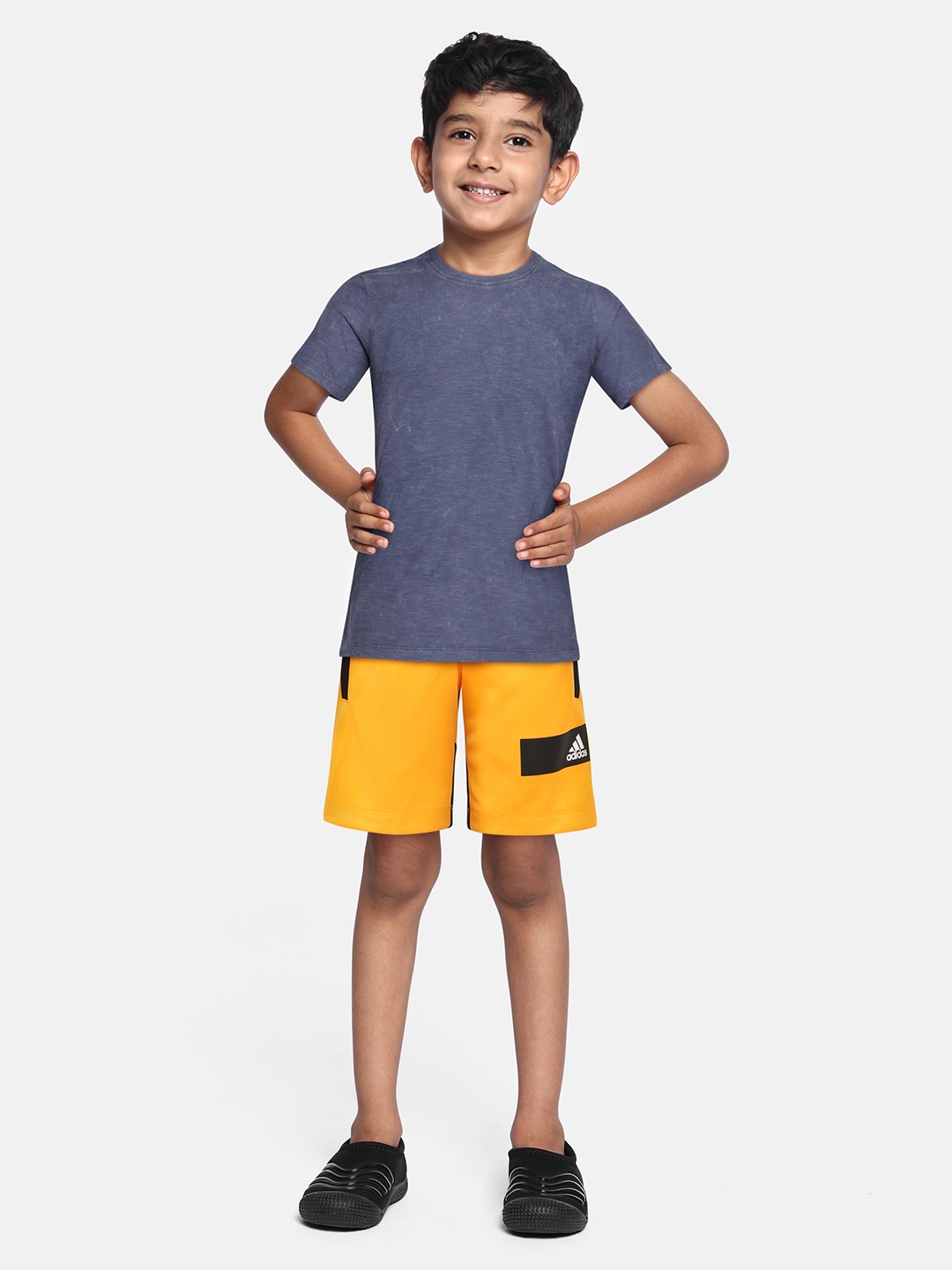 

ADIDAS Boys Yellow Solid Regular Shorts
