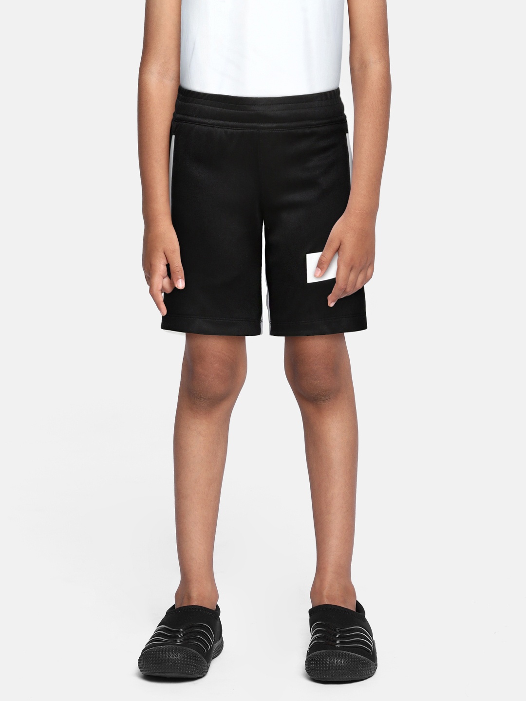 

ADIDAS Boys Black Solid Regular Shorts