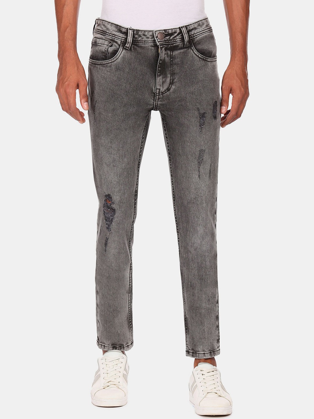 

Cherokee Men Grey Mildly Distressed Heavy Fade Regular Fit Jeans