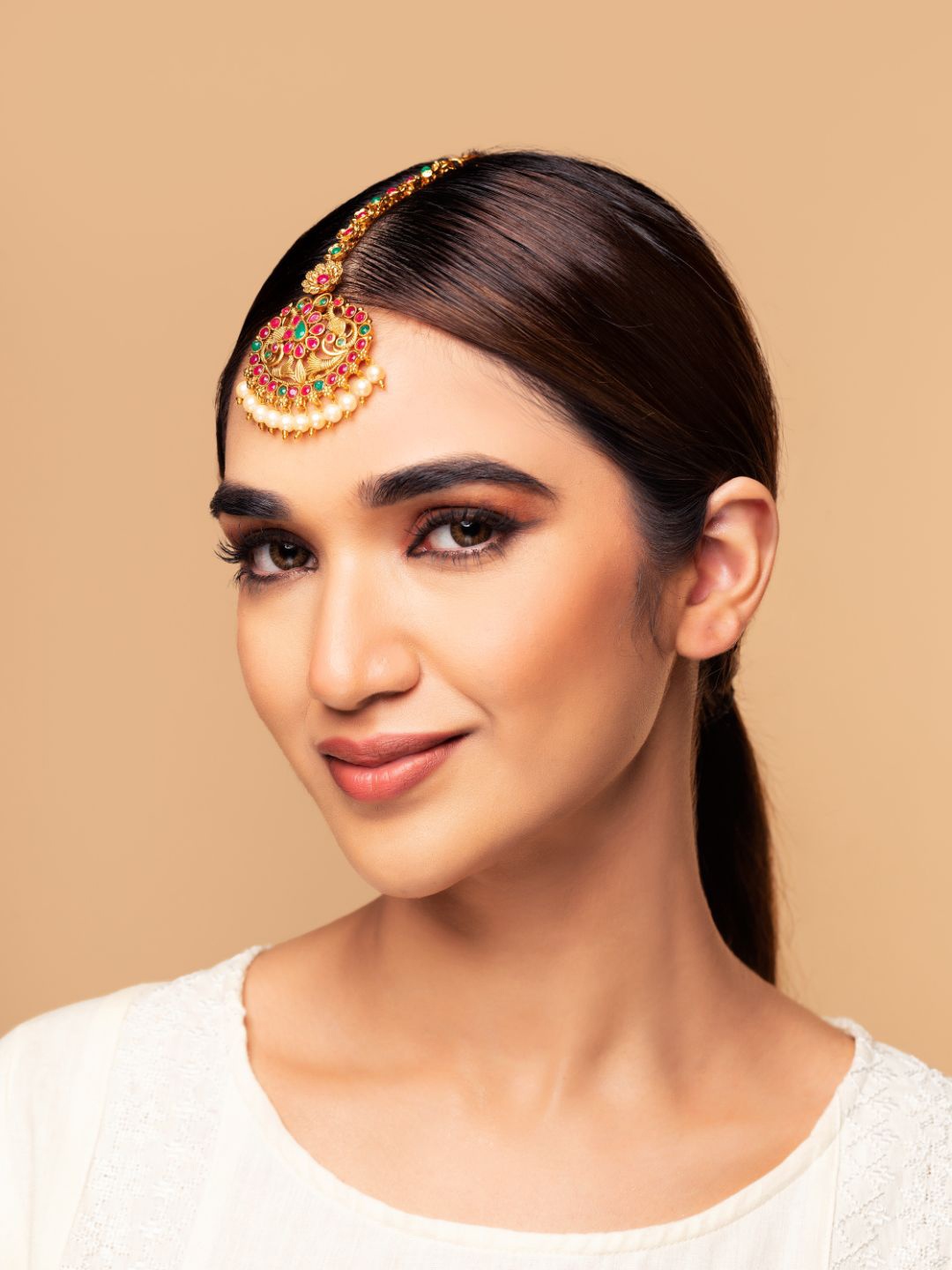 

Priyaasi Gold-Plated Red & Green Stone Studded Peacock Maang Tikka
