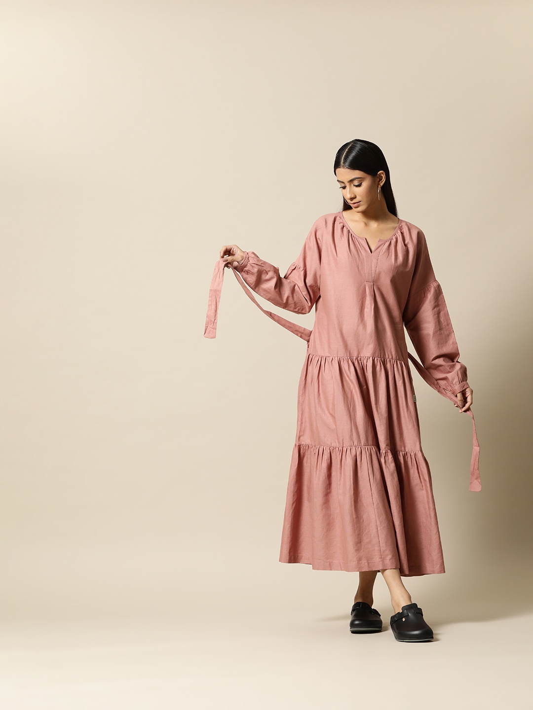 

BOWER Women Dusty Pink Linen Cotton A-Line Midi Tiered Dress with Belt, Rose