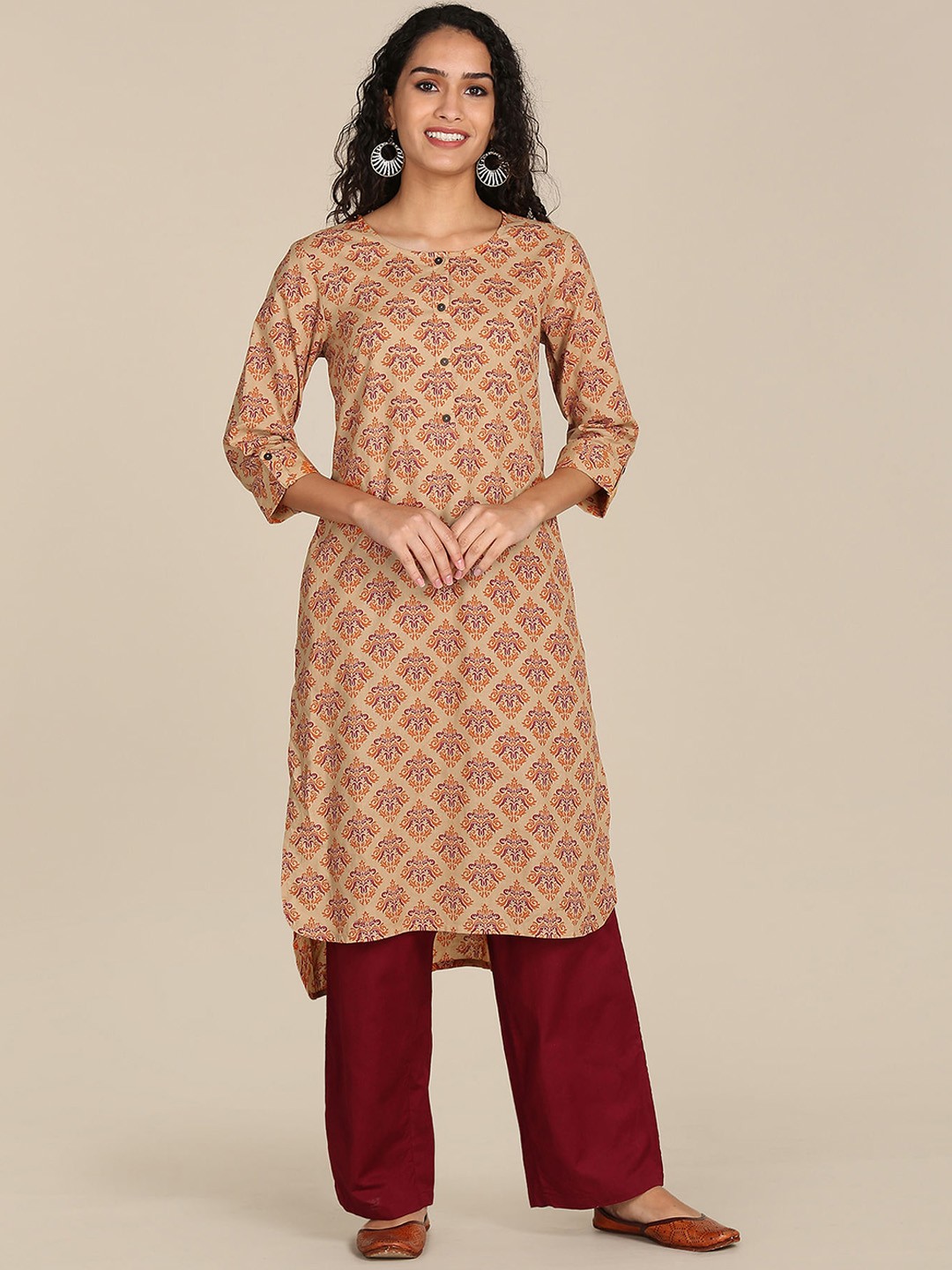 

Karigari Women Beige & Maroon Ethnic Motifs Printed Pure Cotton Kurta