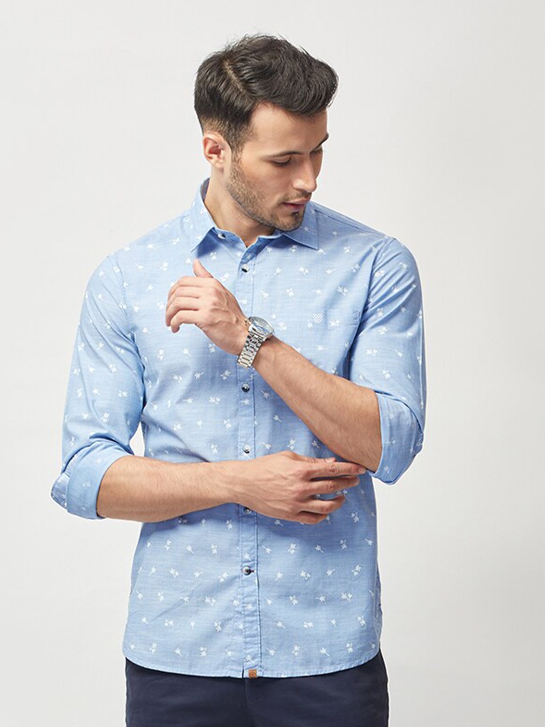 

J Hampstead Men Blue Classic Slim Fit Printed Cotton Formal Shirt