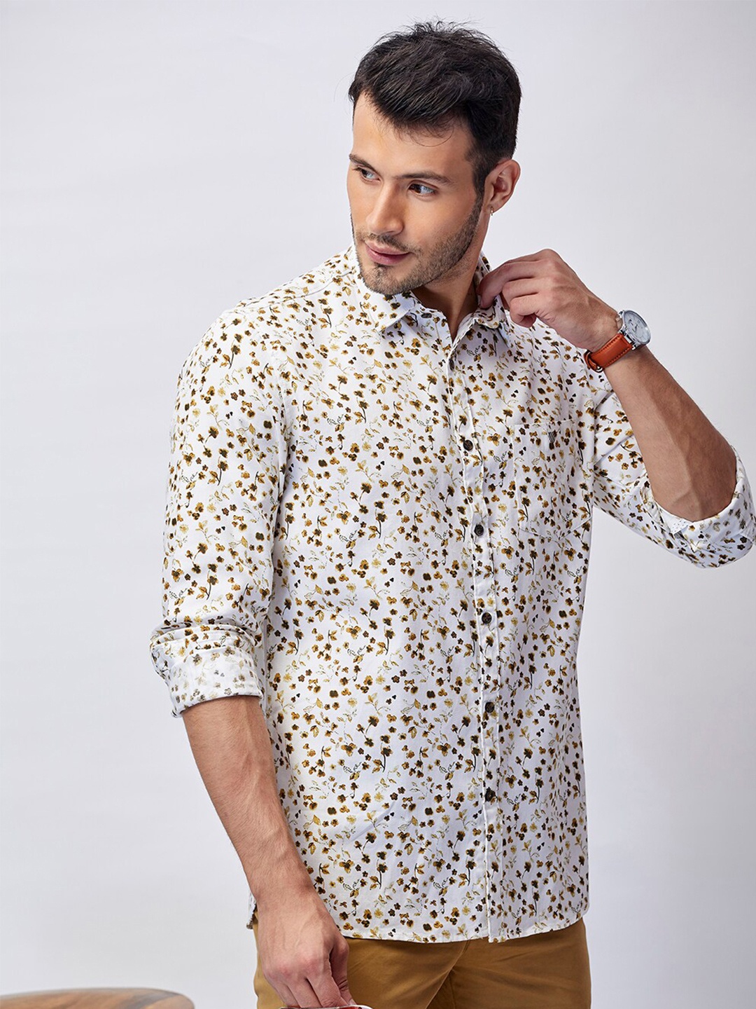 

J Hampstead Men White & Yellow Classic Slim Fit Floral Printed Shirt