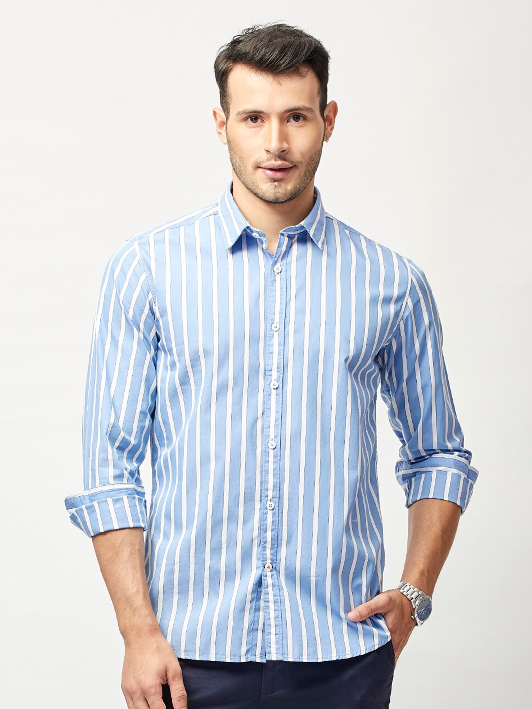 

J Hampstead Men Blue Classic Slim Fit Striped Formal Shirt