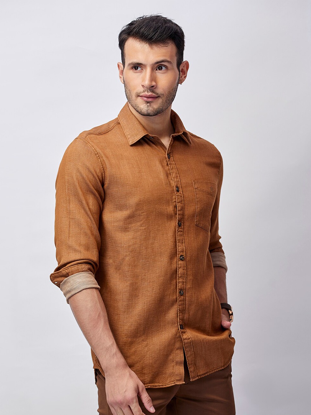 

J Hampstead Men Brown Solid Classic Slim Fit Formal Shirt