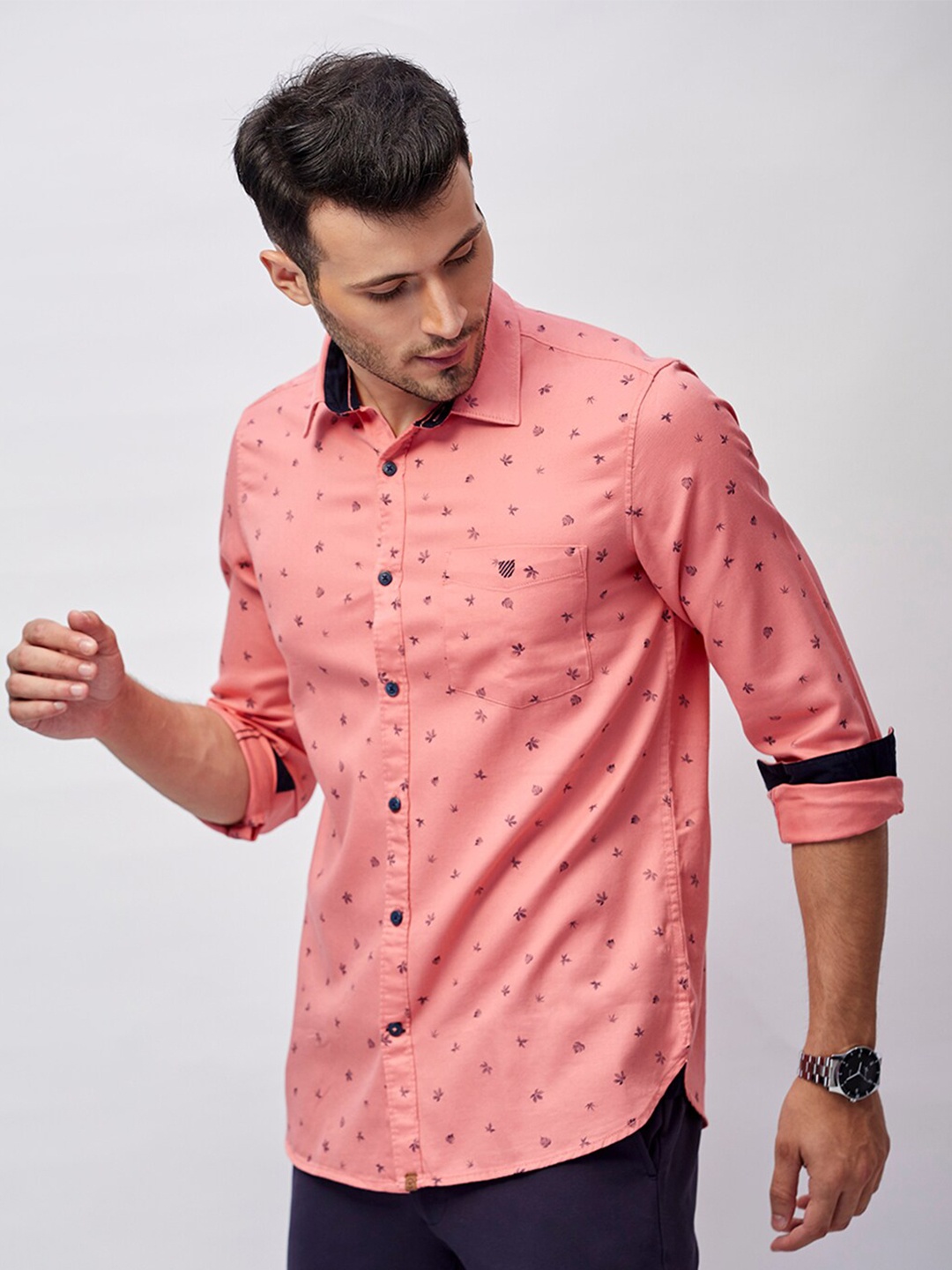 

J Hampstead Men Pink Classic Slim Fit Printed Shirt