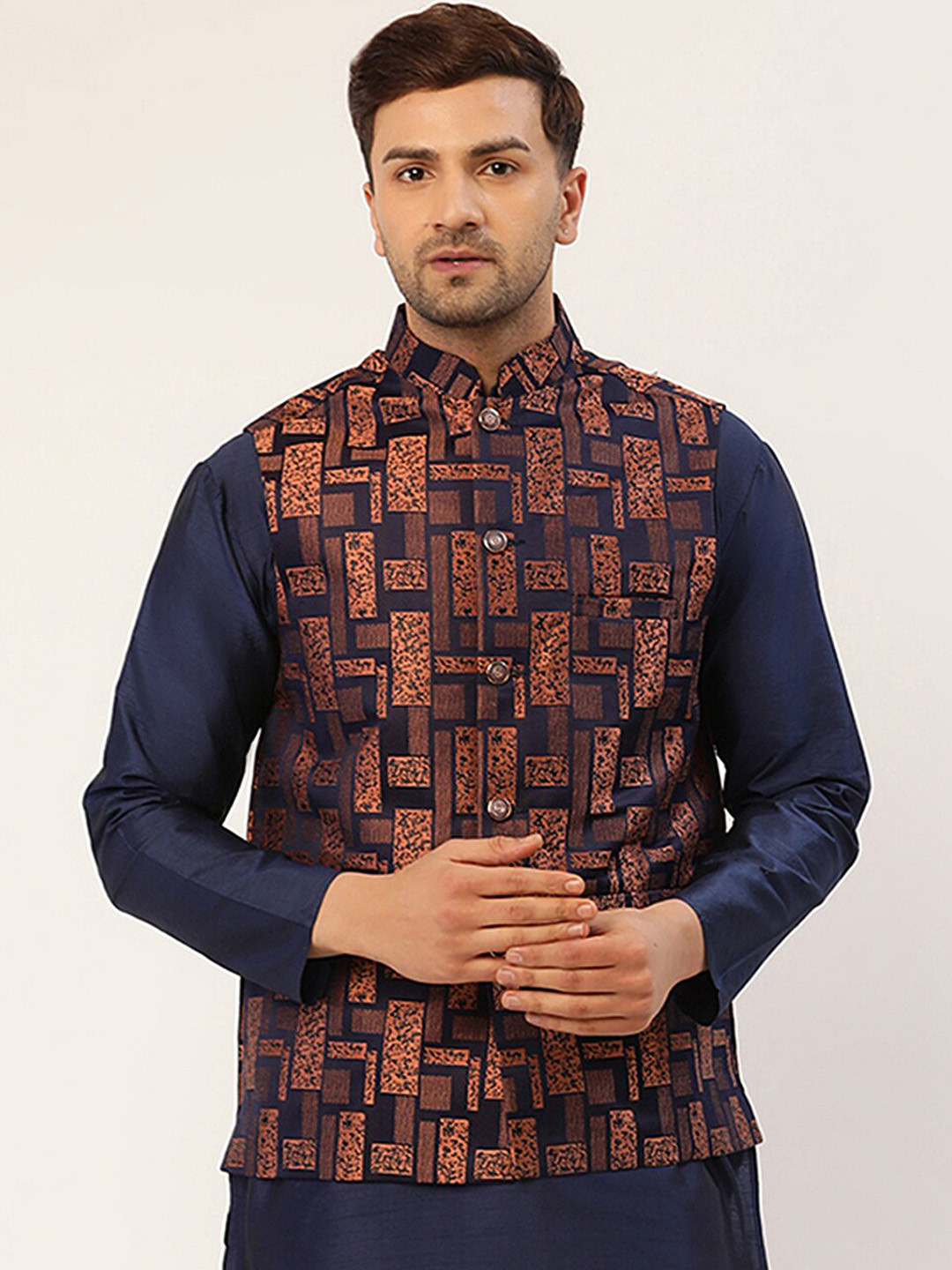 

Jompers Men Bronze-Coloured & Navy-Blue Woven-Design Nehru Jacket