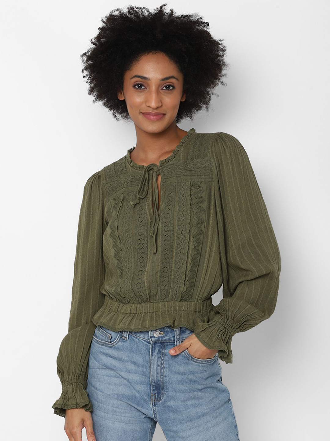 

AMERICAN EAGLE OUTFITTERS Olive Green Tie-Up Neck Blouson Top