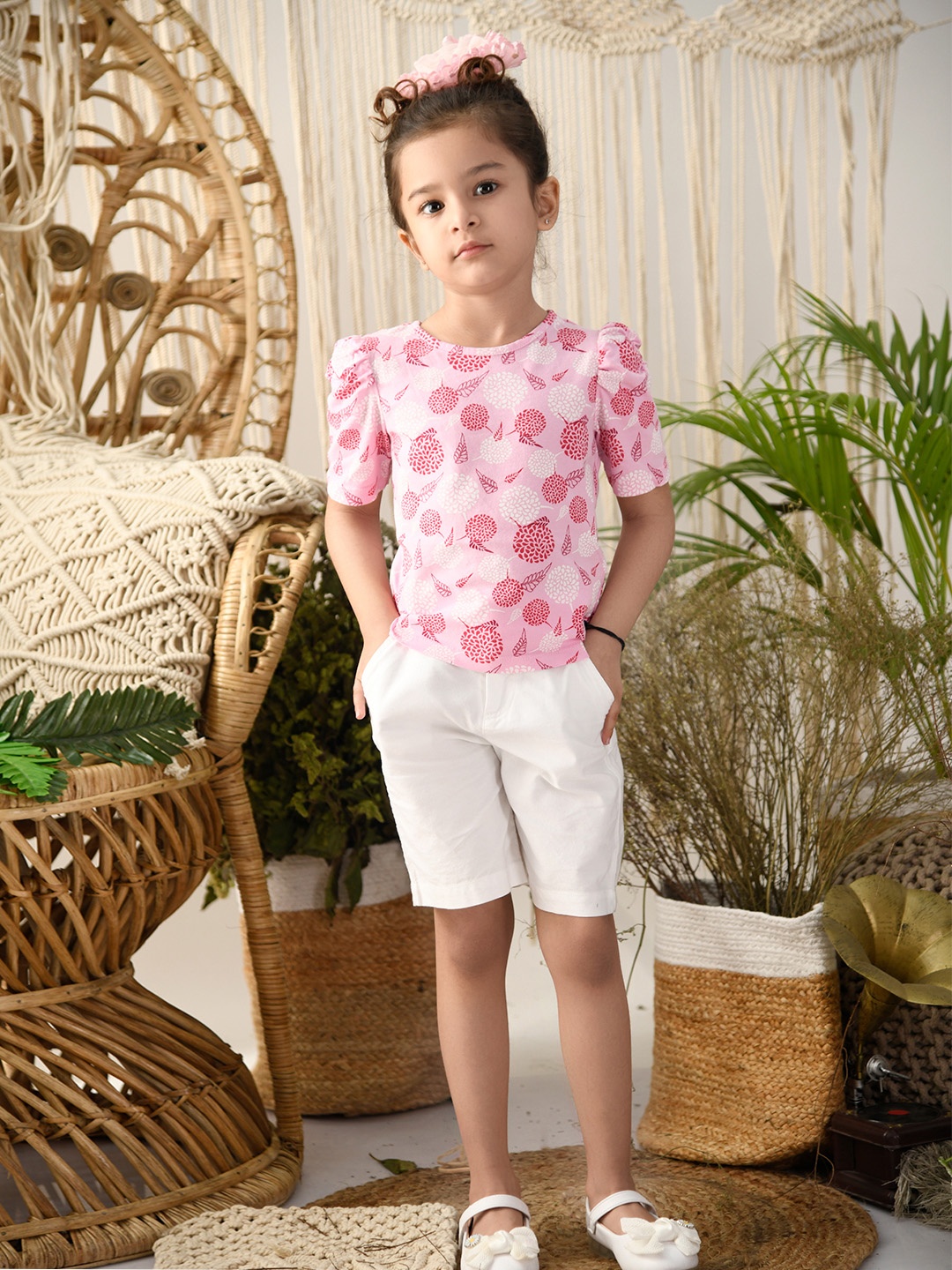 

Beebay Girls Pink & White Floral Printed Top